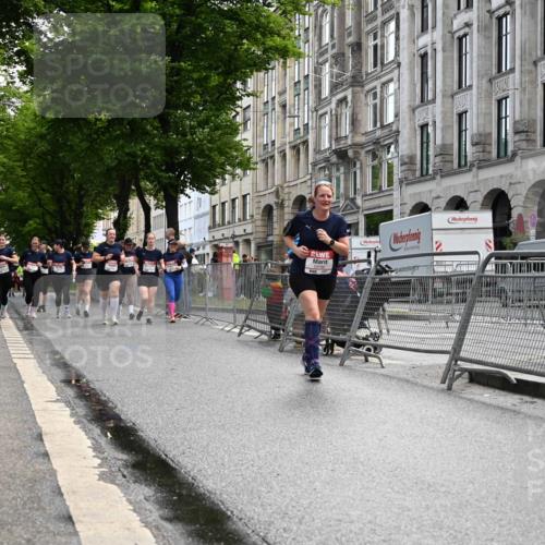 14.06.2026 - REWE Women's Run J. Mangold http://msf.ph/oto/9753661 14.06.2026 10:11:14 Ziel 10180, 10240, 10258, 10734, 11260, 11488 meine-sportfotos.de