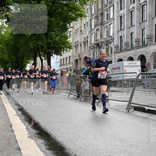 14.06.2026 - REWE Women's Run J. Mangold http://msf.ph/oto/9753665 14.06.2026 10:11:14 Ziel 10180, 10240, 10258, 10734, 11260, 11488 meine-sportfotos.de