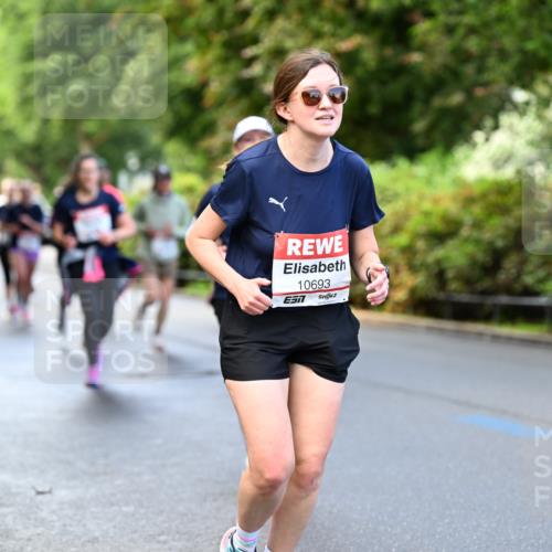14.06.2026 - REWE Women's Run Dr. Thomas Lammeyer http://msf.ph/oto/9753701 14.06.2026 09:16:50 Laufen 10693 meine-sportfotos.de