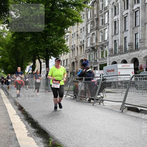 14.06.2026 - REWE Women's Run J. Mangold http://msf.ph/oto/9753748 14.06.2026 10:11:27 Ziel 10130, 10137, 10247, 10325, 10981, 11223, 11495 meine-sportfotos.de