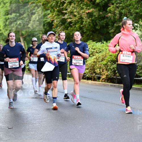 14.06.2026 - REWE Women's Run Dr. Thomas Lammeyer http://msf.ph/oto/9753775 14.06.2026 09:16:54 Laufen 10465, 1056, 10781, 11273, 57 meine-sportfotos.de