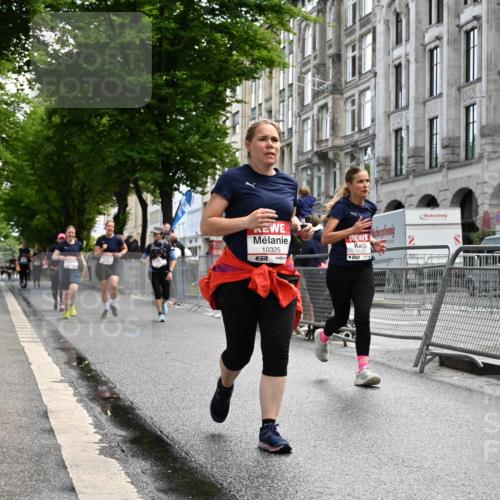 14.06.2026 - REWE Women's Run J. Mangold http://msf.ph/oto/9753777 14.06.2026 10:11:32 Ziel 10086, 10247, 10325, 10804, 11223, 11494 meine-sportfotos.de