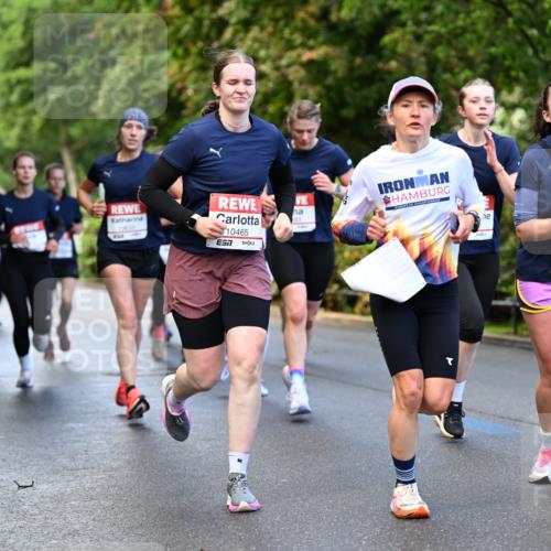 14.06.2026 - REWE Women's Run Dr. Thomas Lammeyer http://msf.ph/oto/9753801 14.06.2026 09:16:56 Laufen 10632, 10465, 10781 meine-sportfotos.de