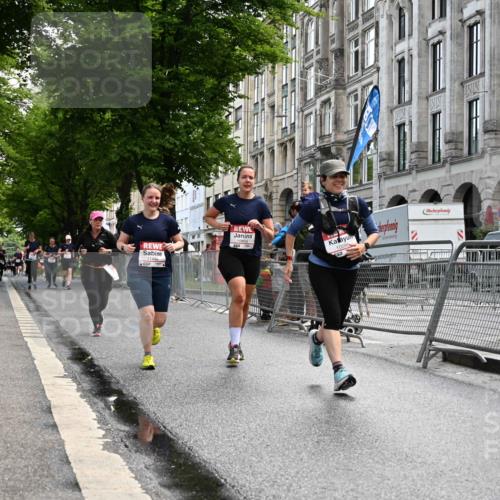 14.06.2026 - REWE Women's Run J. Mangold http://msf.ph/oto/9753802 14.06.2026 10:11:35 Ziel 10086, 10325, 10804, 10975, 11223, 11494 meine-sportfotos.de
