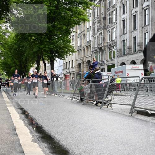 14.06.2026 - REWE Women's Run J. Mangold http://msf.ph/oto/9753842 14.06.2026 10:11:39 Ziel 10086, 10769, 10770, 10804, 10975, 11494 meine-sportfotos.de