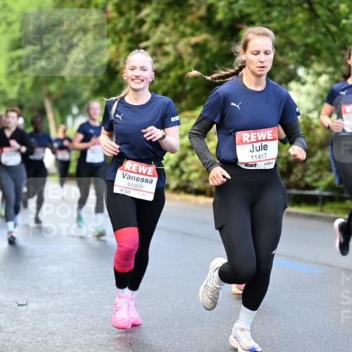 14.06.2026 - REWE Women's Run Dr. Thomas Lammeyer http://msf.ph/oto/9753849 14.06.2026 09:16:59 Laufen 10999, 7, 11417, 7, 10122 meine-sportfotos.de