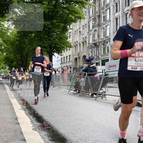14.06.2026 - REWE Women's Run J. Mangold http://msf.ph/oto/9753862 14.06.2026 10:11:44 Ziel 10036, 10298, 10620, 10769, 10770, 10913, 11019, 11317 meine-sportfotos.de