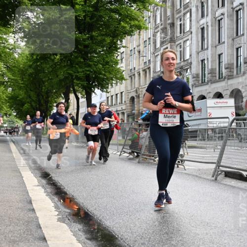 14.06.2026 - REWE Women's Run J. Mangold http://msf.ph/oto/9753889 14.06.2026 10:11:46 Ziel 10036, 10298, 10357, 10620, 10769, 10770, 10913, 11019, 11317 meine-sportfotos.de