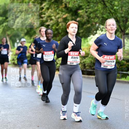 14.06.2026 - REWE Women's Run Dr. Thomas Lammeyer http://msf.ph/oto/9753890 14.06.2026 09:17:02 Laufen 10129, 11270, 7, 10478, 7 meine-sportfotos.de