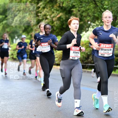 14.06.2026 - REWE Women's Run Dr. Thomas Lammeyer http://msf.ph/oto/9753892 14.06.2026 09:17:03 Laufen 10129, 11270, 10478, 7 meine-sportfotos.de