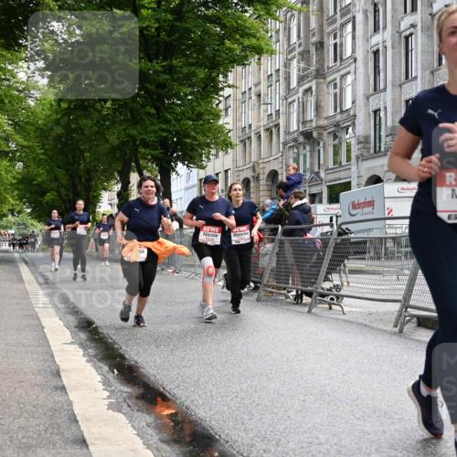 14.06.2026 - REWE Women's Run J. Mangold http://msf.ph/oto/9753895 14.06.2026 10:11:47 Ziel 10036, 10298, 10357, 10620, 10769, 10770, 10913, 11019, 11317, 11349 meine-sportfotos.de