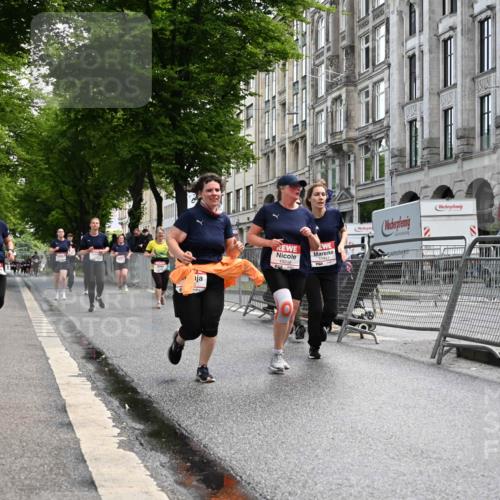 14.06.2026 - REWE Women's Run J. Mangold http://msf.ph/oto/9753904 14.06.2026 10:11:48 Ziel 10036, 10298, 10357, 10620, 10913, 11019, 11317, 11349, 11358 meine-sportfotos.de