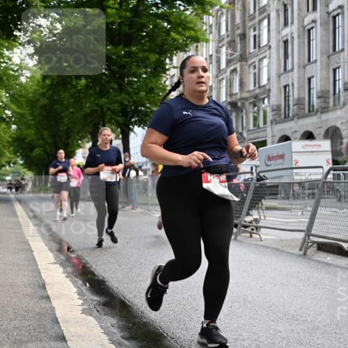 14.06.2026 - REWE Women's Run J. Mangold http://msf.ph/oto/9753936 14.06.2026 10:11:51 Ziel 10036, 10298, 10357, 10795, 10913, 11012, 11019, 11142, 11317, 11349, 11358 meine-sportfotos.de