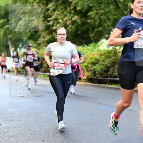14.06.2026 - REWE Women's Run Dr. Thomas Lammeyer http://msf.ph/oto/9753950 14.06.2026 09:17:07 Laufen 1145, 57, 10107, 7 meine-sportfotos.de