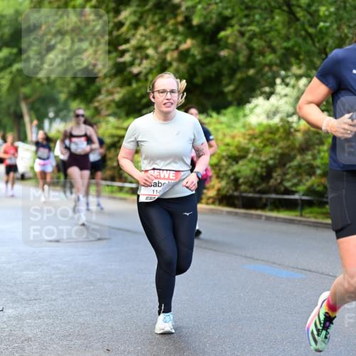 14.06.2026 - REWE Women's Run Dr. Thomas Lammeyer http://msf.ph/oto/9753953 14.06.2026 09:17:07 Laufen 114, 57, 10107 meine-sportfotos.de