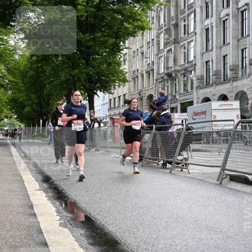 14.06.2026 - REWE Women's Run J. Mangold http://msf.ph/oto/9753975 14.06.2026 10:11:54 Ziel 10357, 10710, 10795, 10913, 11012, 11142, 11349, 11358 meine-sportfotos.de