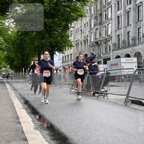 14.06.2026 - REWE Women's Run J. Mangold http://msf.ph/oto/9753979 14.06.2026 10:11:54 Ziel 10357, 10710, 10795, 10913, 11012, 11142, 11349, 11358 meine-sportfotos.de