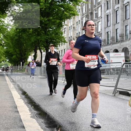 14.06.2026 - REWE Women's Run J. Mangold http://msf.ph/oto/9754003 14.06.2026 10:11:56 Ziel 10710, 10795, 11012, 11142, 11349, 11358 meine-sportfotos.de