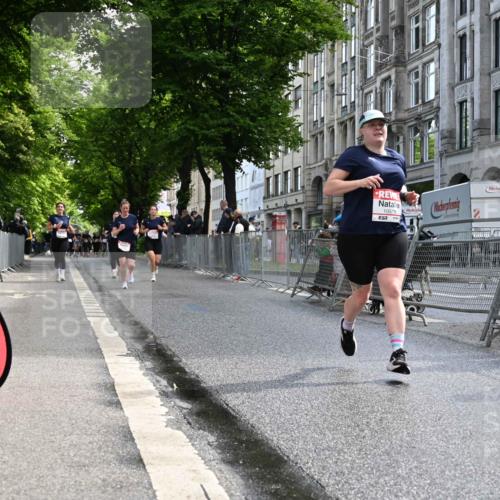 14.06.2026 - REWE Women's Run J. Mangold http://msf.ph/oto/9754083 14.06.2026 10:12:19 Ziel 10516, 10564 meine-sportfotos.de