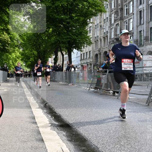 14.06.2026 - REWE Women's Run J. Mangold http://msf.ph/oto/9754085 14.06.2026 10:12:19 Ziel 10516, 10564 meine-sportfotos.de