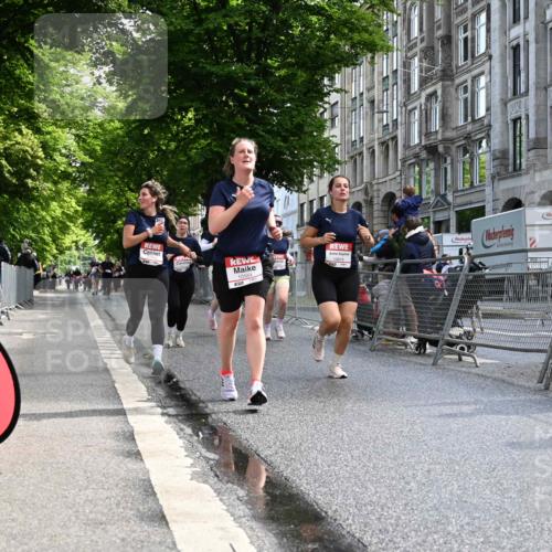 14.06.2026 - REWE Women's Run J. Mangold http://msf.ph/oto/9754091 14.06.2026 10:12:24 Ziel 10516, 10564, 10595, 10818, 10916, 11241, 11419 meine-sportfotos.de