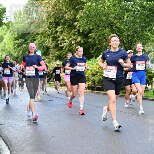 14.06.2026 - REWE Women's Run Dr. Thomas Lammeyer http://msf.ph/oto/9754109 14.06.2026 09:17:20 Laufen 1001, 10952, 10154, 10847, 10778 meine-sportfotos.de