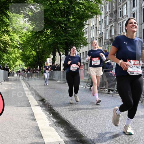 14.06.2026 - REWE Women's Run J. Mangold http://msf.ph/oto/9754116 14.06.2026 10:12:27 Ziel 10564, 10595, 10818, 10916, 11241, 11258, 11419 meine-sportfotos.de