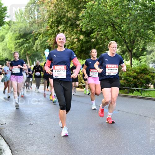 14.06.2026 - REWE Women's Run Dr. Thomas Lammeyer http://msf.ph/oto/9754123 14.06.2026 09:17:20 Laufen 10952, 10012, 10154, 10847 meine-sportfotos.de