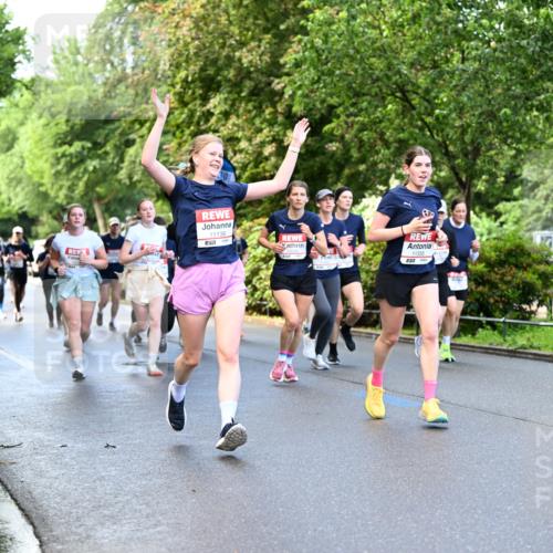 14.06.2026 - REWE Women's Run Dr. Thomas Lammeyer http://msf.ph/oto/9754152 14.06.2026 09:17:22 Laufen 11138, 11335 meine-sportfotos.de