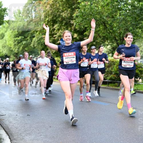 14.06.2026 - REWE Women's Run Dr. Thomas Lammeyer http://msf.ph/oto/9754158 14.06.2026 09:17:23 Laufen 11138, 57, 11335, 7 meine-sportfotos.de