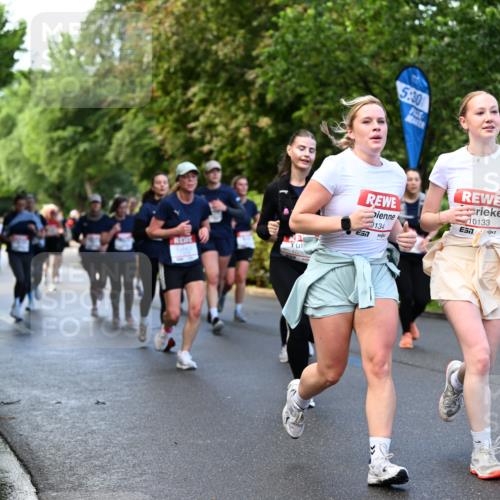 14.06.2026 - REWE Women's Run Dr. Thomas Lammeyer http://msf.ph/oto/9754209 14.06.2026 09:17:26 Laufen 5, 30, 134, 10133, 7, 11407, 57 meine-sportfotos.de