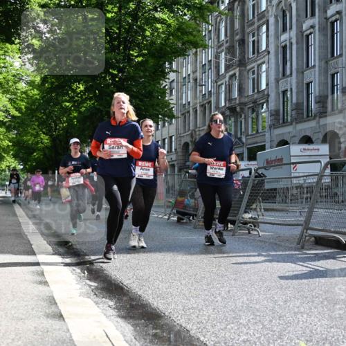 14.06.2026 - REWE Women's Run J. Mangold http://msf.ph/oto/9754212 14.06.2026 10:12:51 Ziel 10186, 10283, 10297, 10502, 10571, 10695, 11113, 11143, 11166, 11340, 11437 meine-sportfotos.de