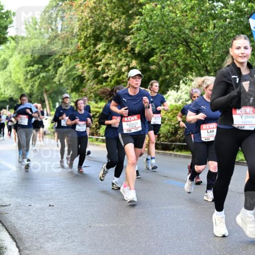 14.06.2026 - REWE Women's Run Dr. Thomas Lammeyer http://msf.ph/oto/9754223 14.06.2026 09:17:26 Laufen 11518, 5, 30, 10364, 10265, 51 meine-sportfotos.de