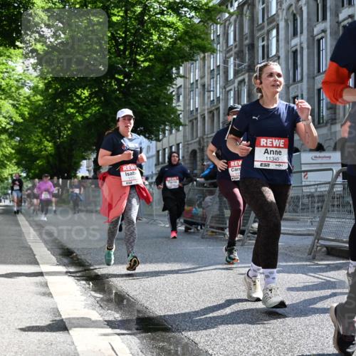 14.06.2026 - REWE Women's Run J. Mangold http://msf.ph/oto/9754226 14.06.2026 10:12:52 Ziel 10186, 10283, 10297, 10502, 10695, 11113, 11143, 11166, 11340, 11437 meine-sportfotos.de