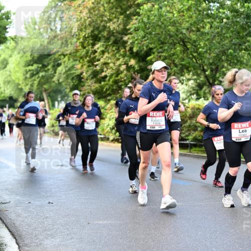 14.06.2026 - REWE Women's Run Dr. Thomas Lammeyer http://msf.ph/oto/9754229 14.06.2026 09:17:27 Laufen 11518, 7, 10364, 10265, 701 meine-sportfotos.de