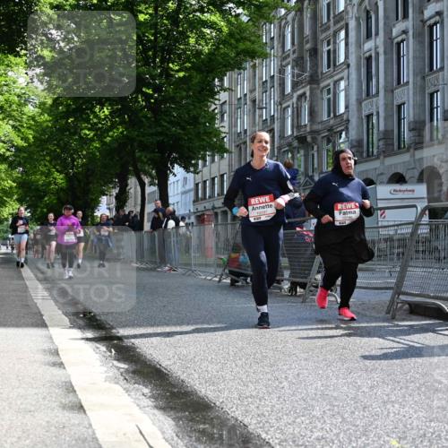 14.06.2026 - REWE Women's Run J. Mangold http://msf.ph/oto/9754240 14.06.2026 10:12:54 Ziel 10186, 10297, 10502, 11113, 11143, 11166, 11340 meine-sportfotos.de