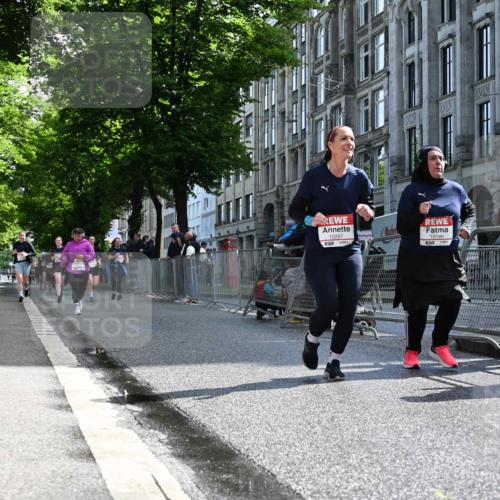 14.06.2026 - REWE Women's Run J. Mangold http://msf.ph/oto/9754246 14.06.2026 10:12:55 Ziel 10186, 10297, 10366, 10502, 10507, 11113, 11143, 11166, 11340, 11458 meine-sportfotos.de