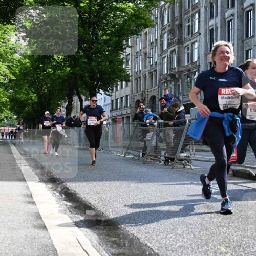 14.06.2026 - REWE Women's Run J. Mangold http://msf.ph/oto/9754280 14.06.2026 10:13:04 Ziel 10366, 10507, 10688, 10887, 10909, 10948, 11257, 11282, 11362, 11458 meine-sportfotos.de