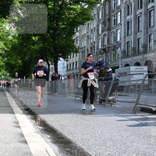 14.06.2026 - REWE Women's Run J. Mangold http://msf.ph/oto/9754306 14.06.2026 10:13:07 Ziel 10688, 10887, 10909, 10948, 11257, 11362, 11457 meine-sportfotos.de