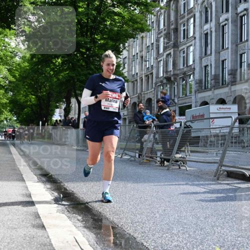 14.06.2026 - REWE Women's Run J. Mangold http://msf.ph/oto/9754330 14.06.2026 10:13:13 Ziel 10688, 10909, 11457 meine-sportfotos.de