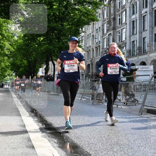14.06.2026 - REWE Women's Run J. Mangold http://msf.ph/oto/9754351 14.06.2026 10:13:29 Ziel 10625, 10668, 11149 meine-sportfotos.de