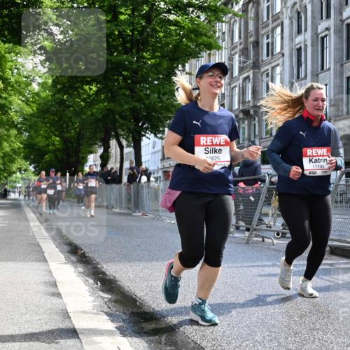 14.06.2026 - REWE Women's Run J. Mangold http://msf.ph/oto/9754356 14.06.2026 10:13:29 Ziel 10625, 10668, 11149 meine-sportfotos.de