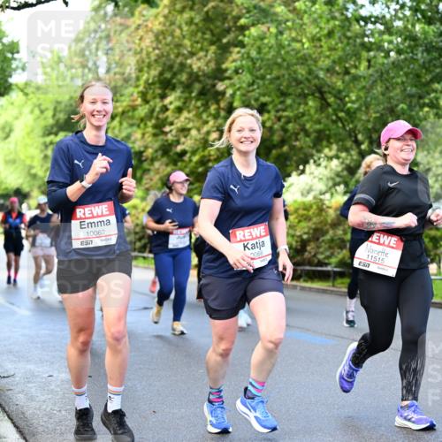 14.06.2026 - REWE Women's Run Dr. Thomas Lammeyer http://msf.ph/oto/9754383 14.06.2026 09:17:37 Laufen 10062, 57, 2066, 11515, 7 meine-sportfotos.de