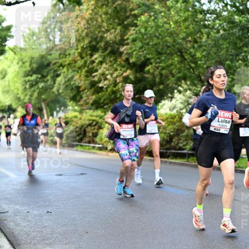 14.06.2026 - REWE Women's Run Dr. Thomas Lammeyer http://msf.ph/oto/9754431 14.06.2026 09:17:40 Laufen 11214, 10899, 7 meine-sportfotos.de