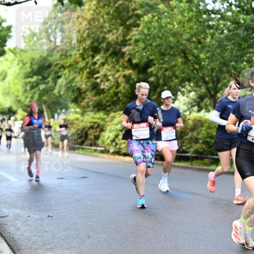 14.06.2026 - REWE Women's Run Dr. Thomas Lammeyer http://msf.ph/oto/9754436 14.06.2026 09:17:40 Laufen 10899, 57, 11089 meine-sportfotos.de