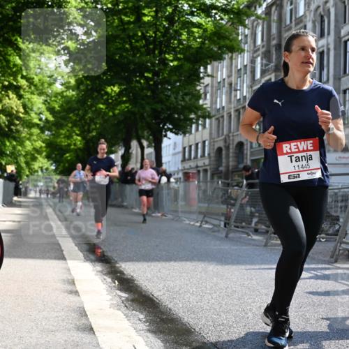 14.06.2026 - REWE Women's Run J. Mangold http://msf.ph/oto/9754441 14.06.2026 10:13:41 Ziel 10040, 10241, 10384, 10555, 10596, 11251, 11445 meine-sportfotos.de