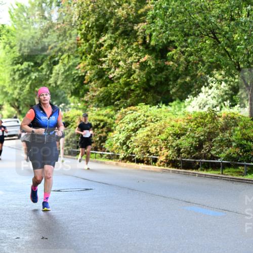 14.06.2026 - REWE Women's Run Dr. Thomas Lammeyer http://msf.ph/oto/9754455 14.06.2026 09:17:42 Laufen 11214 meine-sportfotos.de