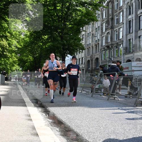 14.06.2026 - REWE Women's Run J. Mangold http://msf.ph/oto/9754471 14.06.2026 10:13:46 Ziel 10040, 10241, 10321, 10458, 10498, 10536 meine-sportfotos.de
