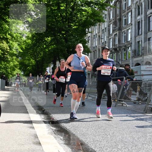 14.06.2026 - REWE Women's Run J. Mangold http://msf.ph/oto/9754484 14.06.2026 10:13:47 Ziel 10040, 10241, 10321, 10458, 10498, 10536, 10711, 11497 meine-sportfotos.de