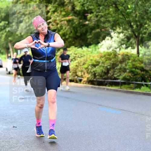 14.06.2026 - REWE Women's Run Dr. Thomas Lammeyer http://msf.ph/oto/9754488 14.06.2026 09:17:44 Laufen  meine-sportfotos.de